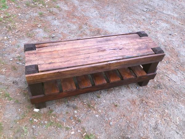 Best ideas about DIY Pallet Benches
. Save or Pin 14 DIY Pallet Benches For Indoors And Outdoors Shelterness Now.