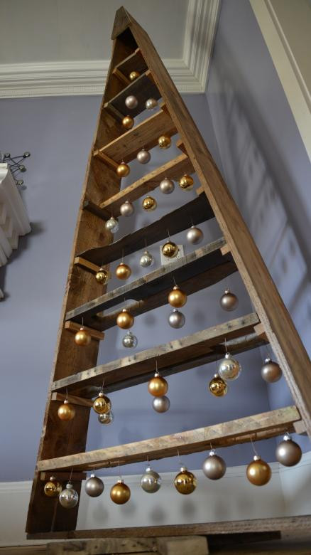 Best ideas about DIY Pallet Christmas Tree
. Save or Pin We made a DIY pallet Christmas tree Now.