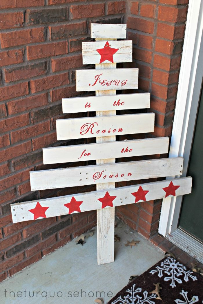 Best ideas about DIY Pallet Christmas Trees
. Save or Pin 13 Cool DIY Recycled Pallet Christmas Trees Shelterness Now.