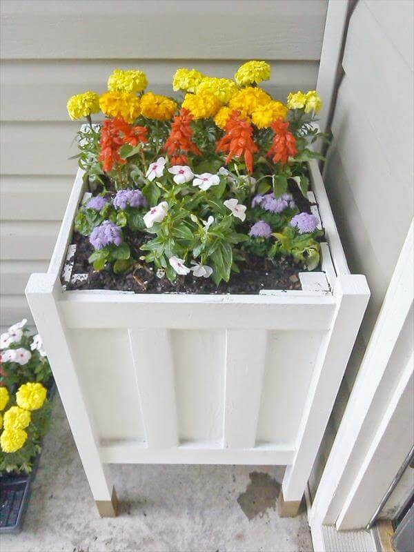 Best ideas about DIY Pallet Planter
. Save or Pin Pallet Flower Planter DIY Tutorial Now.