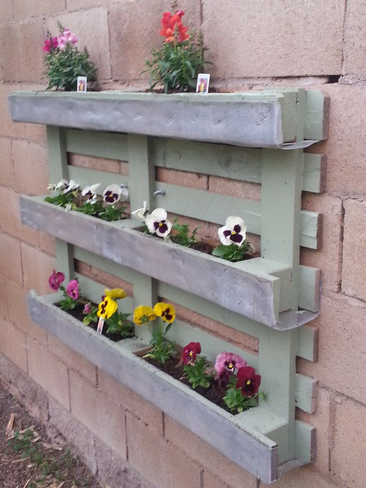 Best ideas about DIY Pallet Planter
. Save or Pin 25 Easy DIY Plans and Ideas for Making a Wood Pallet Now.