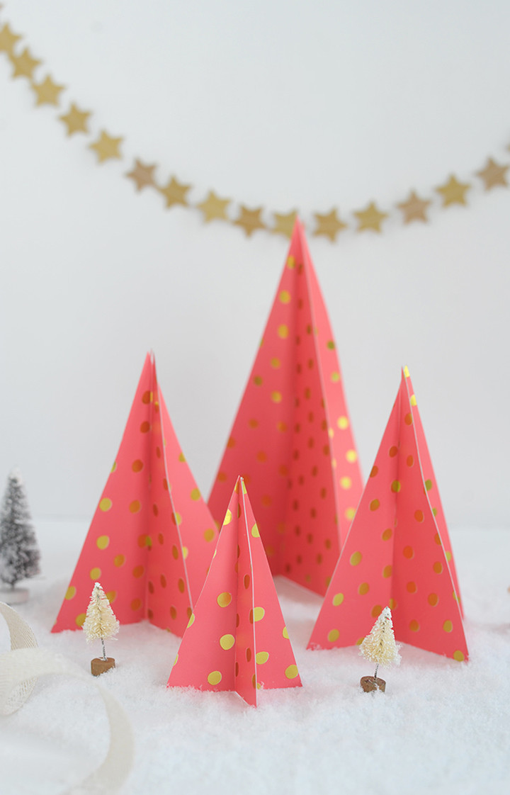 Best ideas about DIY Paper Christmas Trees
. Save or Pin Alice and LoisDIY Paper Christmas Trees Alice and Lois Now.