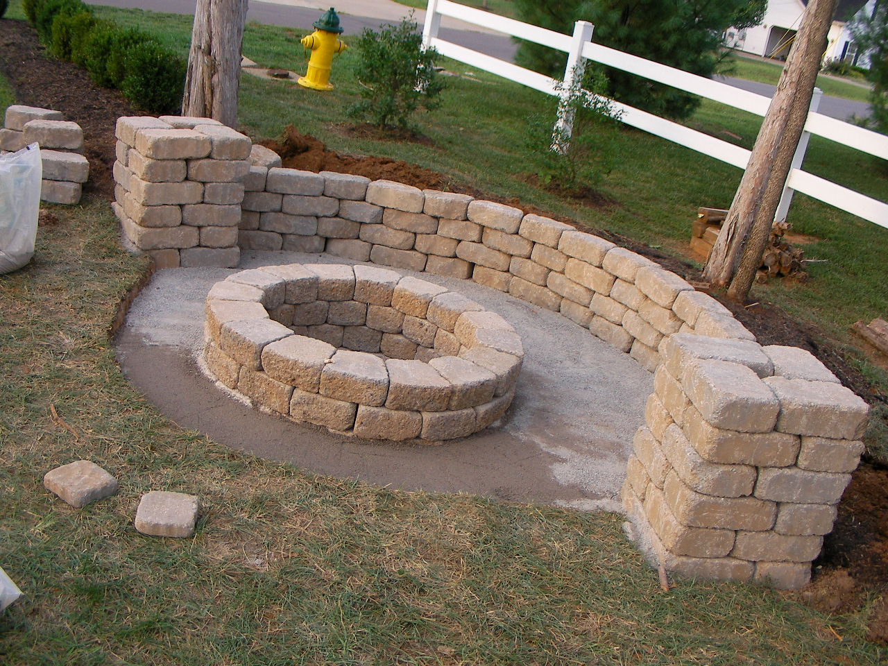 Best ideas about DIY Paver Fire Pit
. Save or Pin Creatively Luxurious DIY Fire Pit Project Here to Enhance Now.