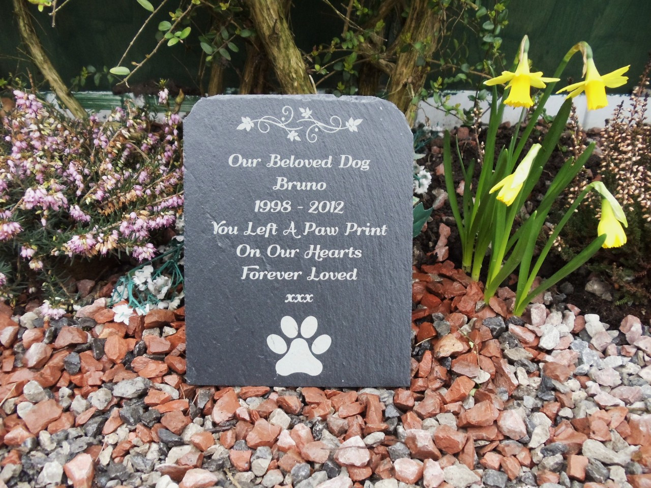 Best ideas about DIY Pet Grave Markers
. Save or Pin Natural Slate Pet Cat Dog Rabbit Memorial Grave Marker Now.