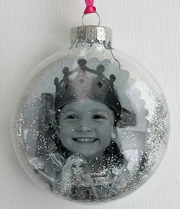 Best ideas about DIY Photo Christmas Ornaments
. Save or Pin DIY Holiday Gifts Using Instagram s DIY Ready Now.