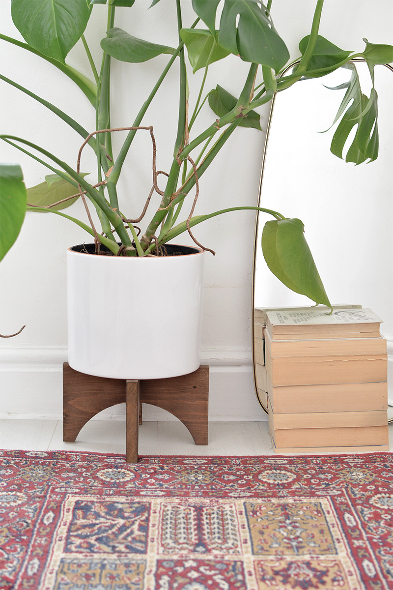 Best ideas about DIY Plant Stands
. Save or Pin DIY mid century plant stand Now.