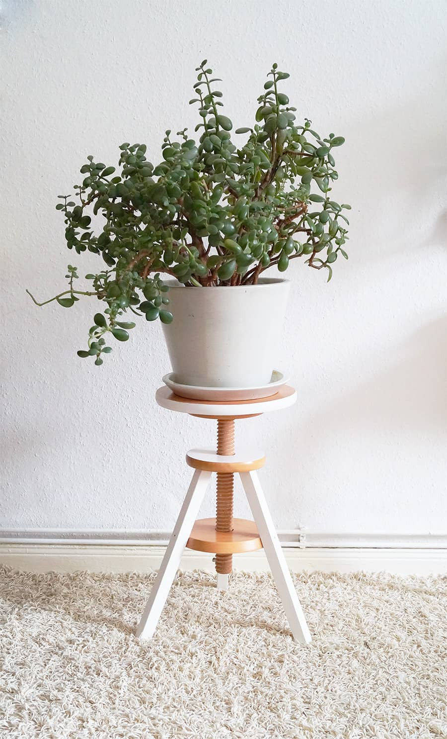 Best ideas about DIY Planter Stand
. Save or Pin 20 Clever DIY Planters Pots and Plant Stands Little Red Now.