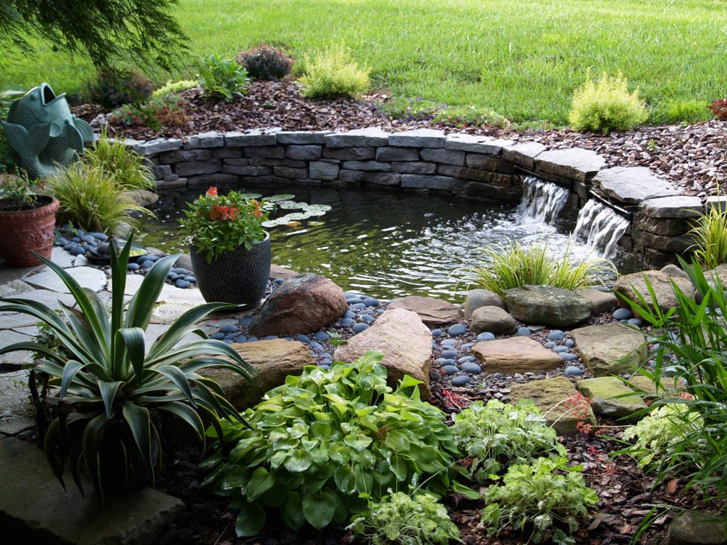 Best ideas about DIY Pond Fountain
. Save or Pin DIY Small Pond Fountain Now.