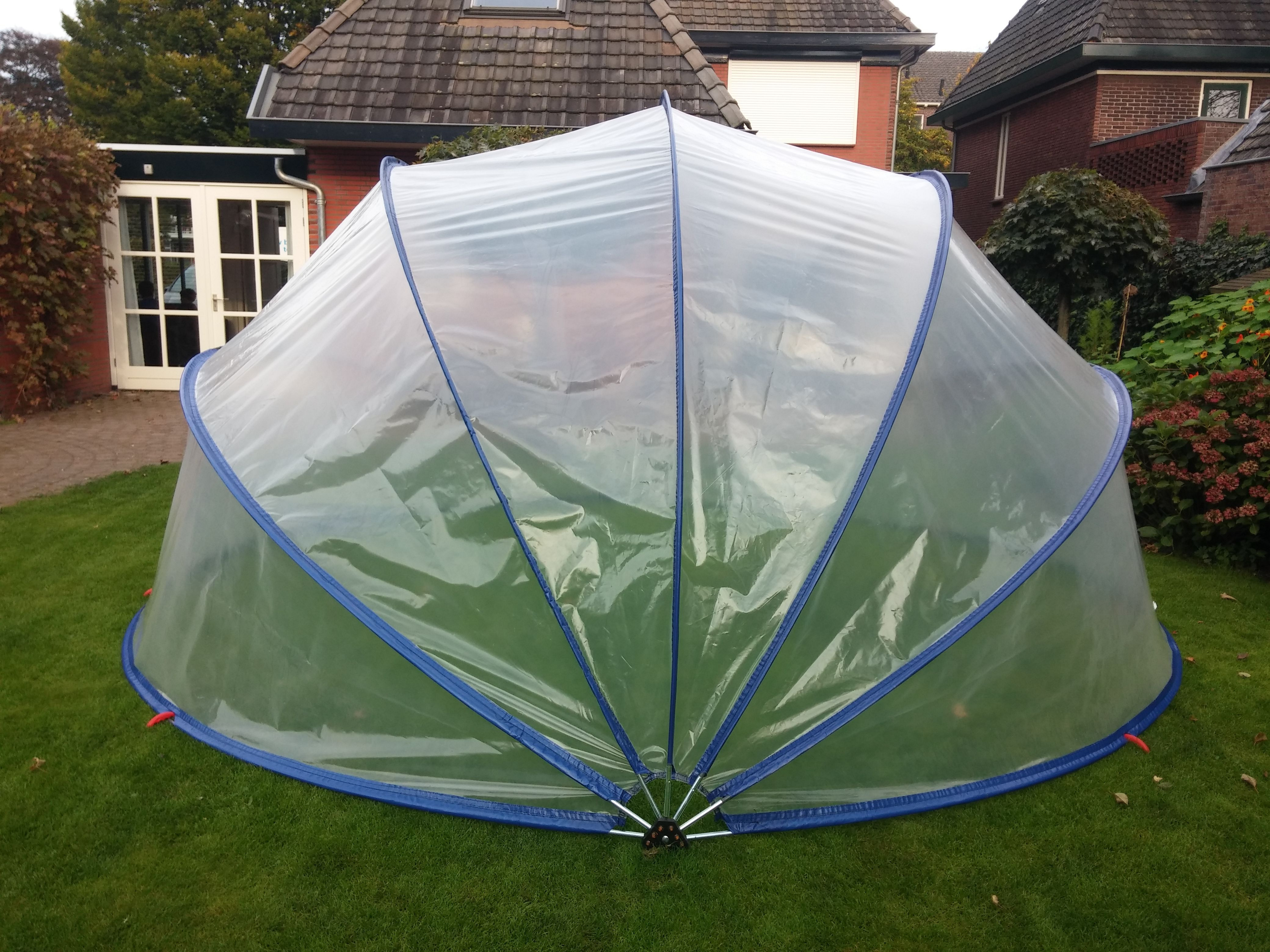 Best ideas about DIY Pool Dome
. Save or Pin De SunnyTent zwembadtent moestuintent trampolinetent Now.