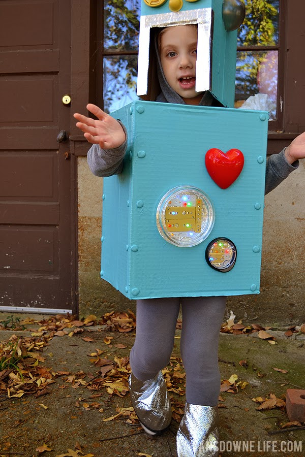 Best ideas about DIY Robot Costume
. Save or Pin Handmade robot costume Girls can be robots too Now.