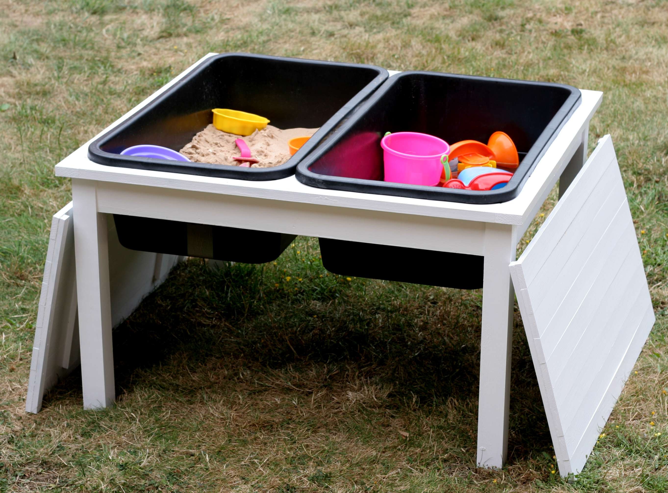 Best ideas about DIY Sand And Water Table
. Save or Pin A DIY Sand and Water Table Picnics in the Rain Now.