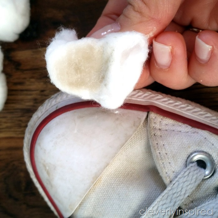 Best ideas about DIY Shoe Cleaner
. Save or Pin DIY shoe cleaner how to remove scuff marks on converse Now.