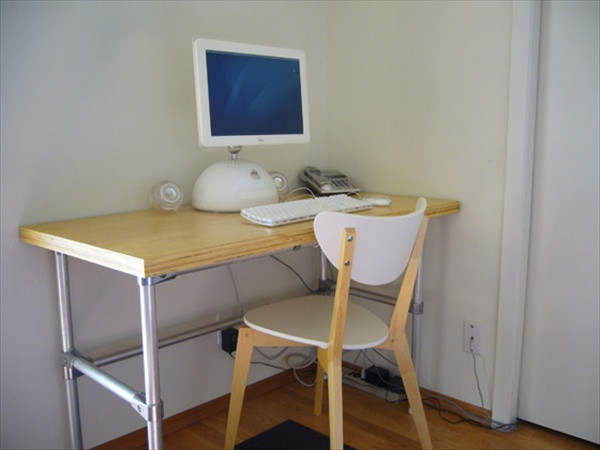 Best ideas about DIY Simple Desk
. Save or Pin Cheap and Easy To Use Diy puter Desk Ideas Now.