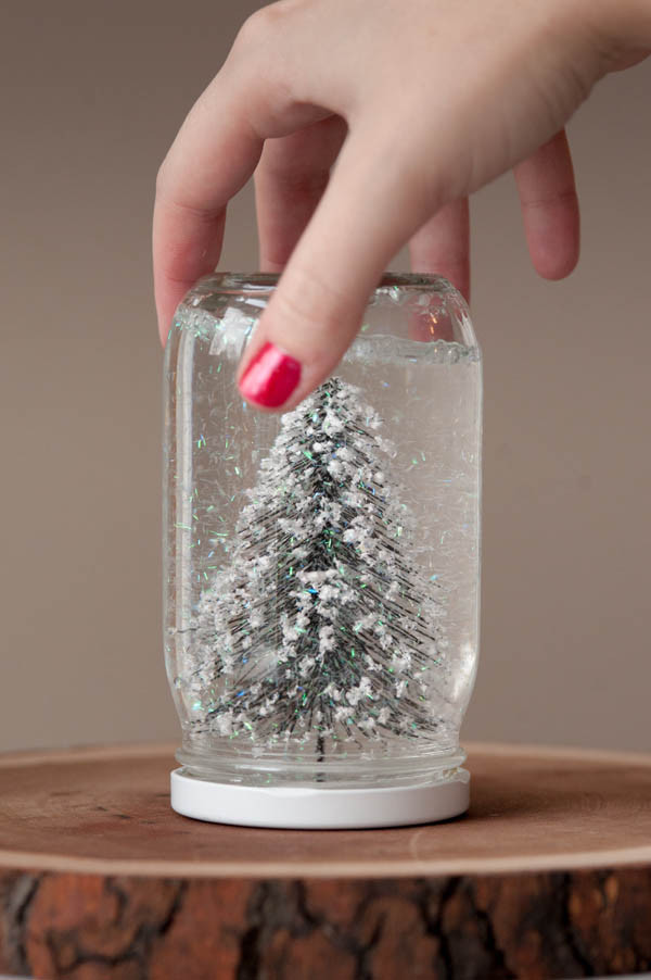 Best ideas about DIY Snow Globe With Photo
. Save or Pin DIY Snow Globes The Sweetest Occasion Now.