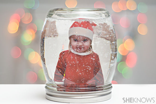 Best ideas about DIY Snow Globe With Photo
. Save or Pin DIY photo snow globe in a jar Now.