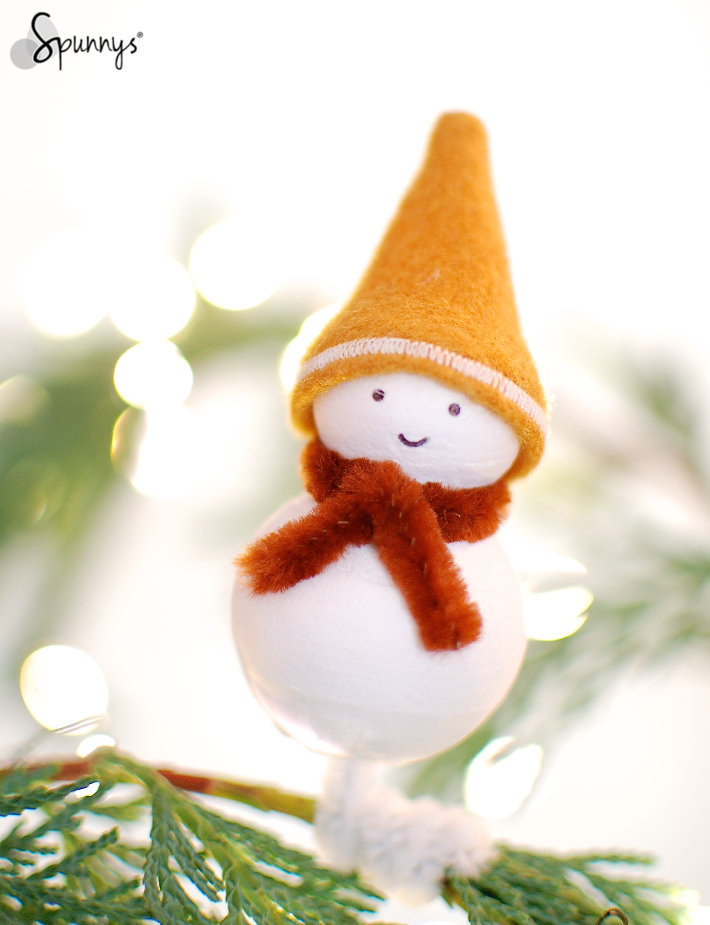Best ideas about DIY Snowman Ornaments
. Save or Pin DIY Christmas decorations homemade snowman ornaments Now.