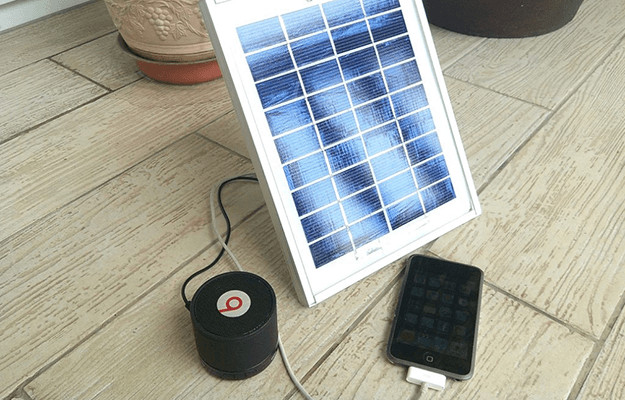 Best ideas about DIY Solar Phone Charger
. Save or Pin DIY Solar Powered Cellphone Charger Now.