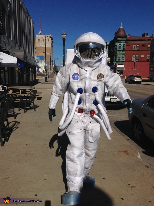 Best ideas about DIY Space Suit Costume
. Save or Pin Astronaut Costume Helmet Diy & A Quick Trip To The Now.