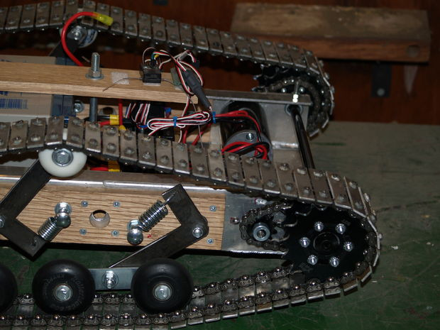 Best ideas about DIY Tank Tracks
. Save or Pin DIY Heavy Class R c vehicle electronics 9 Now.