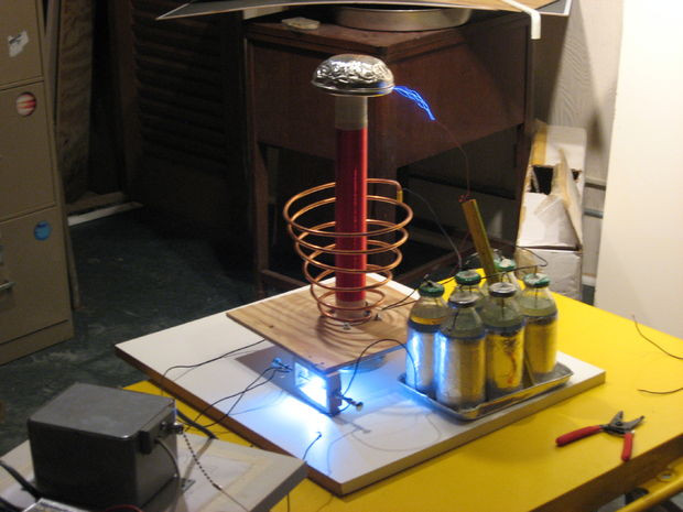 Best ideas about DIY Tesla Coils
. Save or Pin How to build a Tesla Coil 7 Now.