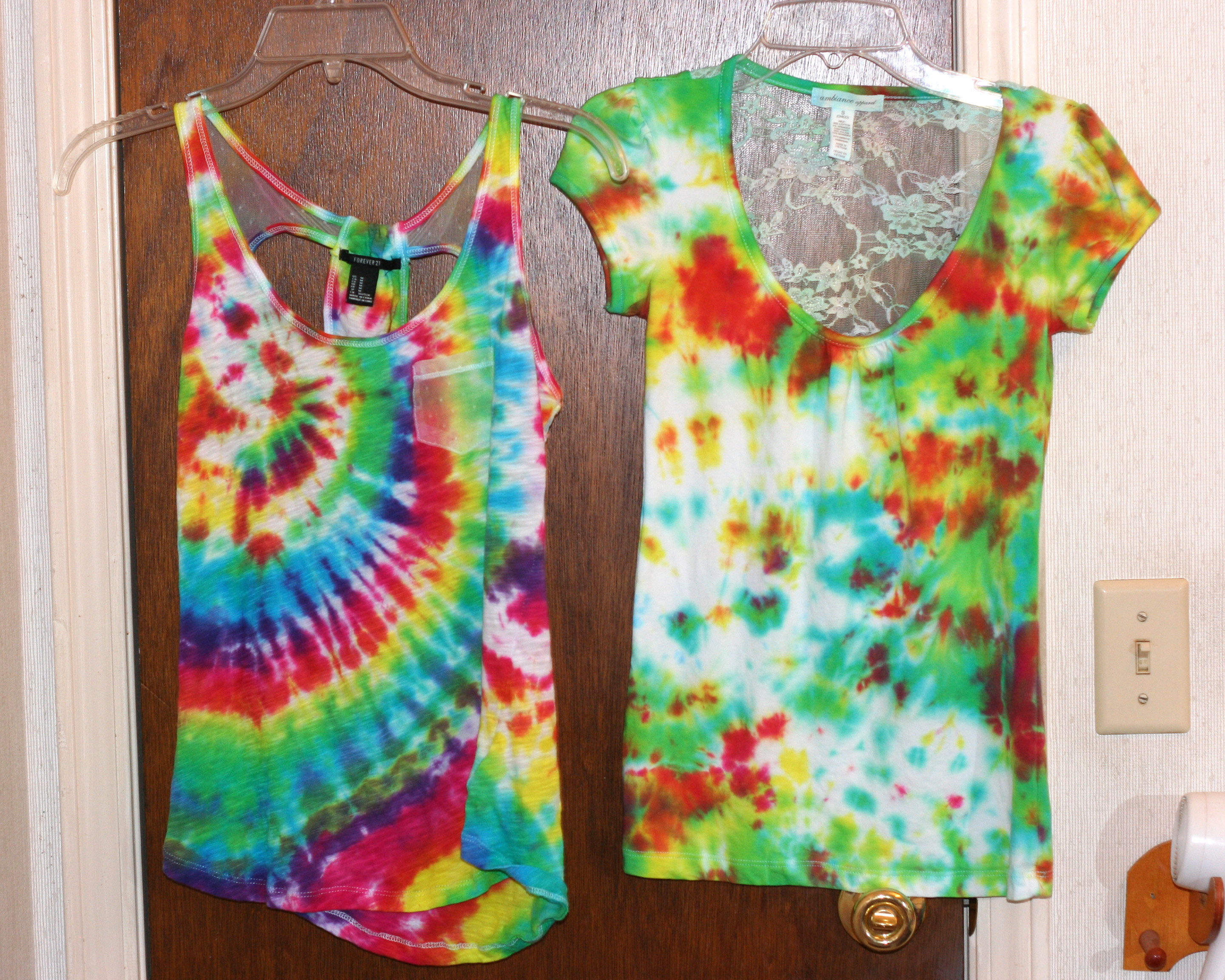 Best ideas about DIY Tie Dye Shirts
. Save or Pin DIY Tie Dye Tutorial Now.
