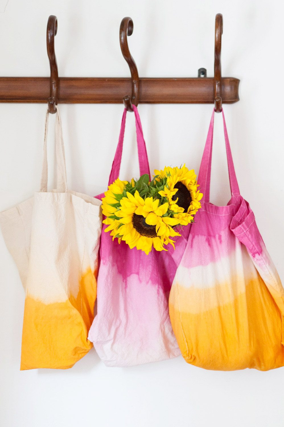 Best ideas about DIY Tote Bag
. Save or Pin DIY Dip Dye Market Tote Bag The Sweetest Occasion Now.