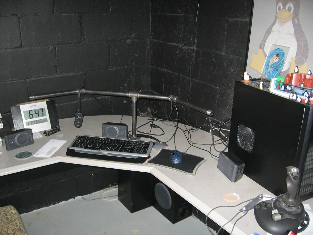 Best ideas about DIY Triple Monitor Stand
. Save or Pin DIY Triple Monitor Stand TR Forums Now.