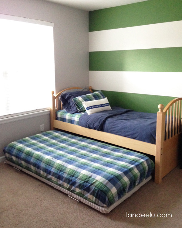 Best ideas about DIY Trundle Bed Plans
. Save or Pin DIY Trundle Bed landeelu Now.