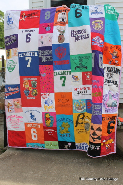 Best ideas about DIY Tshirt Quilt
. Save or Pin Making a Quilt out of Tshirts for Graduation The Country Now.