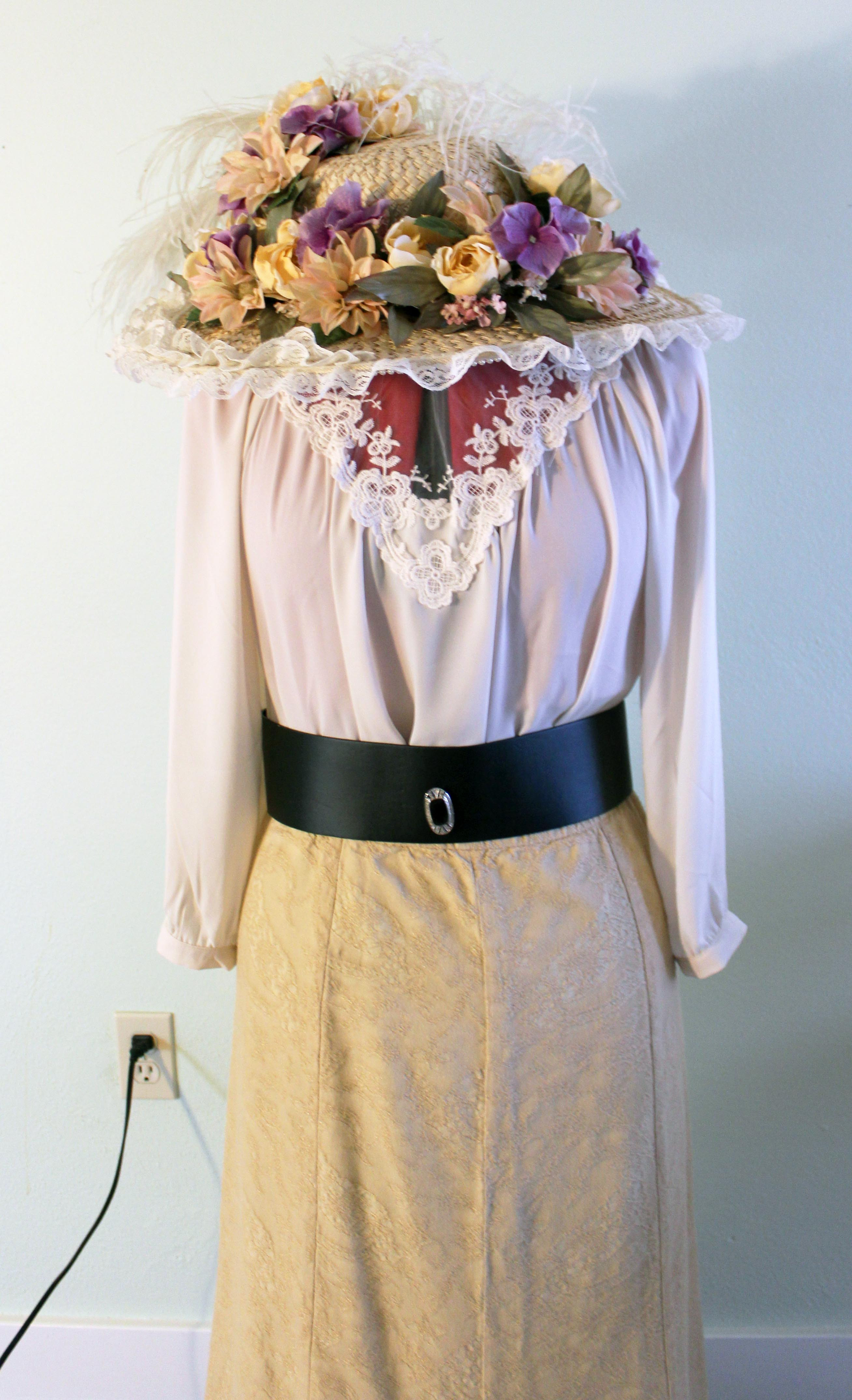 Best ideas about DIY Victorian Costume
. Save or Pin Make an Easy Victorian Costume Dress with a Skirt and Blouse Now.