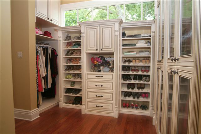 Best ideas about DIY Walk In Closet Plans
. Save or Pin Home ficeDekoration Now.