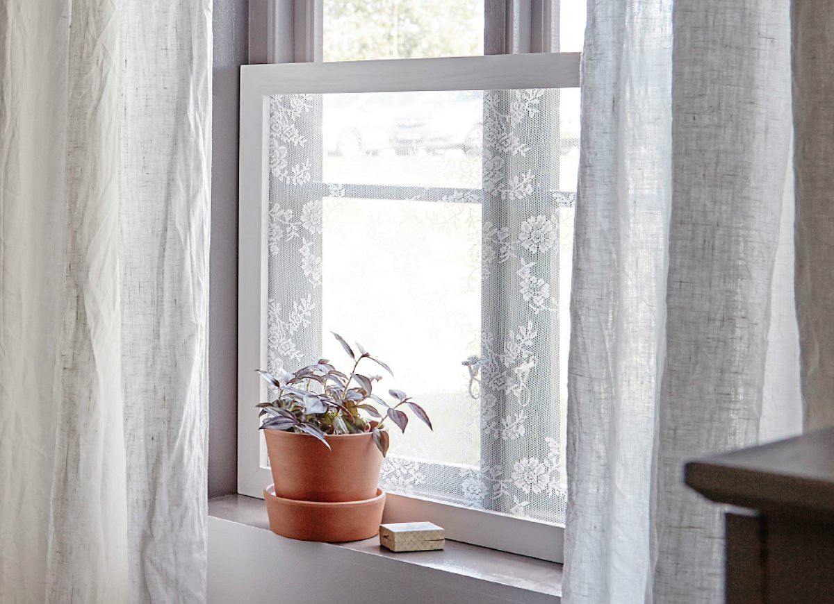 Best ideas about DIY Window Privacy
. Save or Pin DIY Window Privacy 21 Home Hacks That Are Crazy Now.