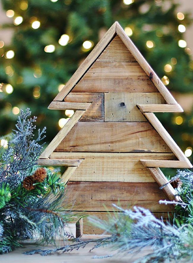 Best ideas about DIY Wood Christmas Tree
. Save or Pin DIY Wooden Christmas Tree From Recycled Pallets Now.
