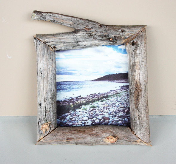 Best ideas about DIY Wood Picture Frame
. Save or Pin Flaunt Your Favorite Memories With These 50 DIY Picture Frames Now.