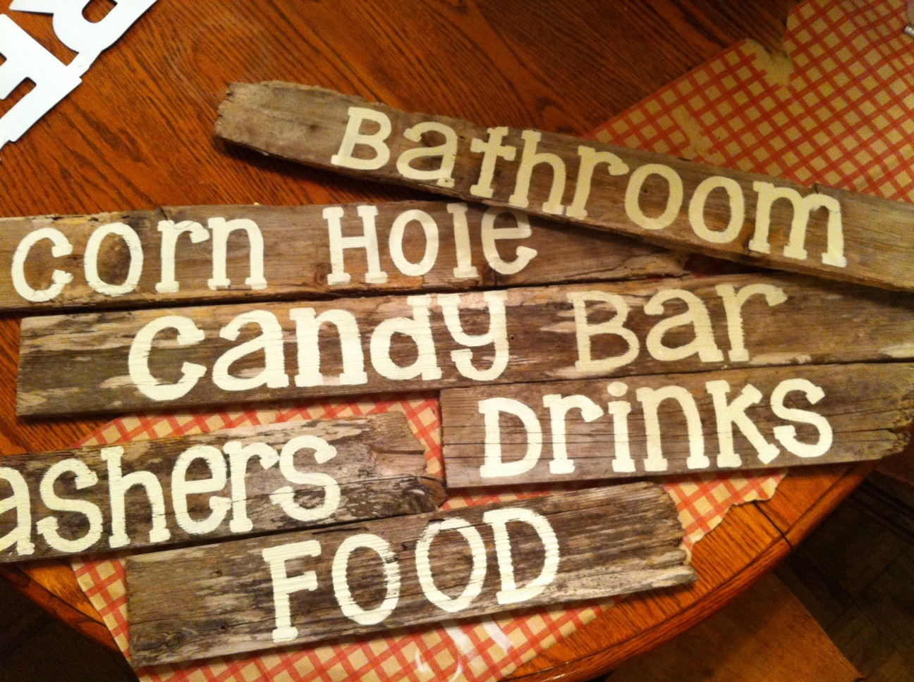 Best ideas about DIY Wood Sign
. Save or Pin [diy] barn wood wedding sign Now.