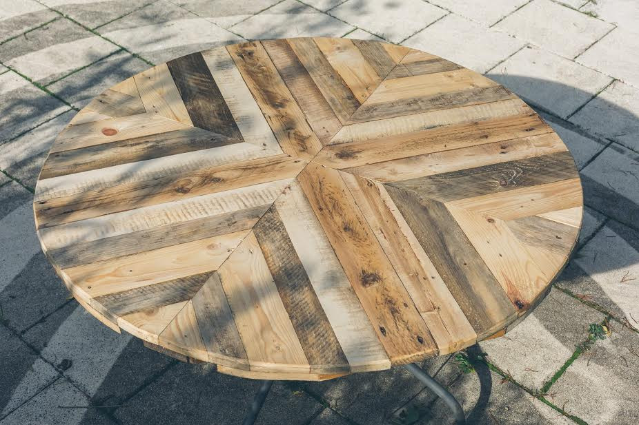 Best ideas about DIY Wood Table Top
. Save or Pin Round Top Table Made of Pallets DIY Now.
