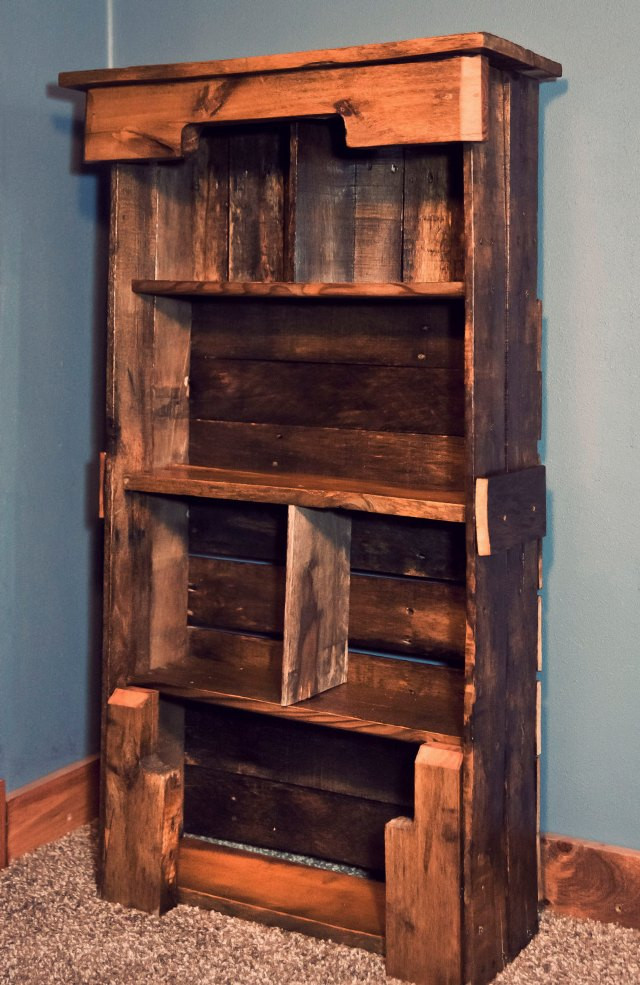 Best ideas about DIY Wooden Bookshelf
. Save or Pin Wooden Pallet Bookshelf DIY Now.