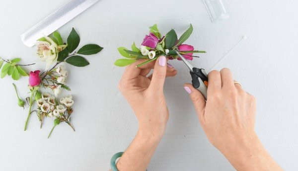 Best ideas about DIY Wrist Corsages
. Save or Pin DIY Wrist Corsage Now.