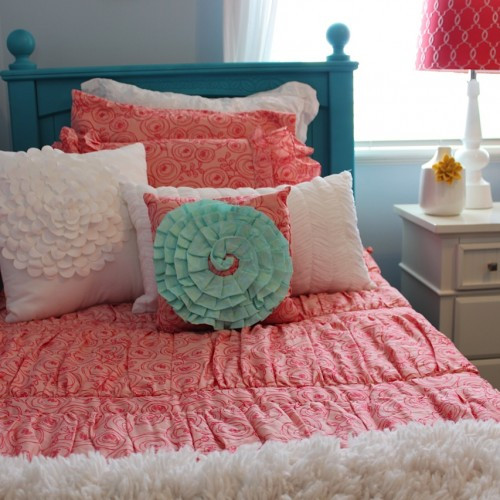 Best ideas about DIY Zipper Bedding
. Save or Pin Beddys Zipper Bedding…making your bed was never easier Now.