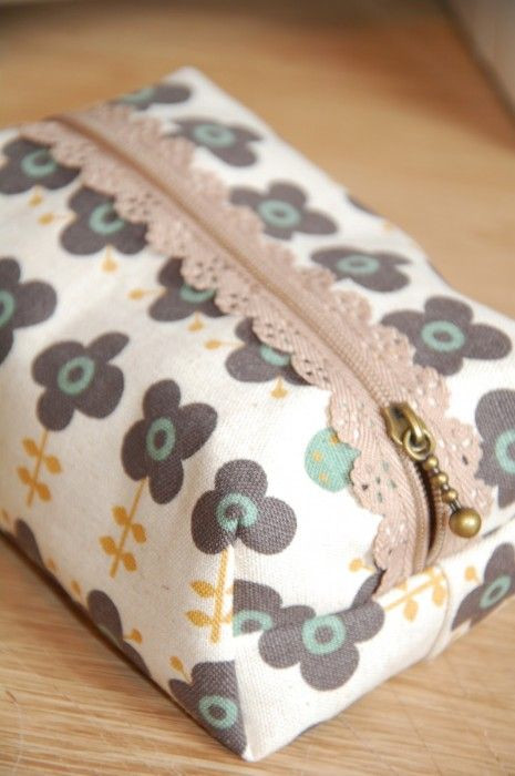 Best ideas about DIY Zipper Pouch
. Save or Pin 40 DIY Zip Pouch Tutorials on Polka Dot Chair Blog Now.