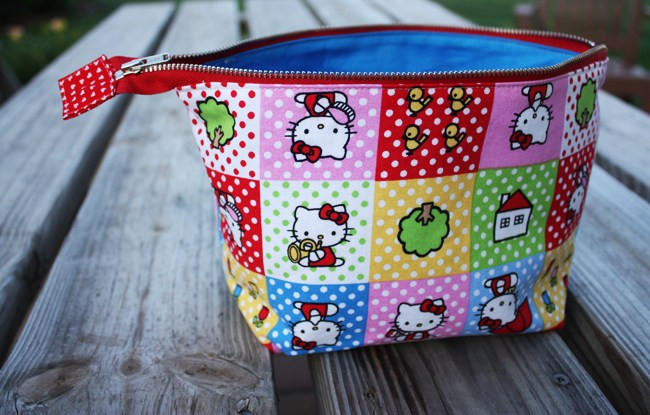 Best ideas about DIY Zipper Pouch
. Save or Pin open wide zippered pouch DIY tutorial Noodlehead Now.