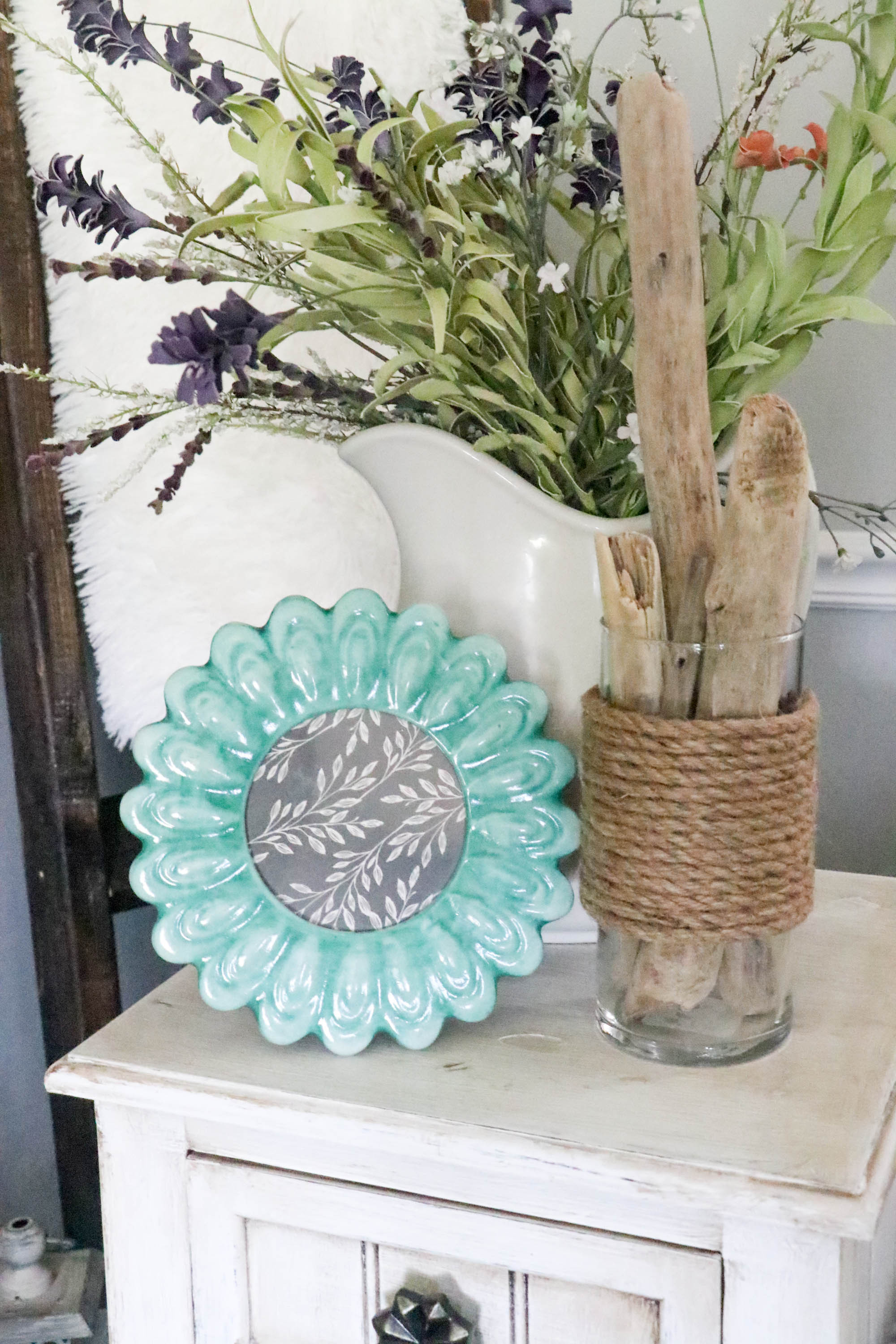 Best ideas about Dollar Tree DIY Projects
. Save or Pin DIY Dollar Tree Rope Vase A Nautical DIY you are sure to Now.