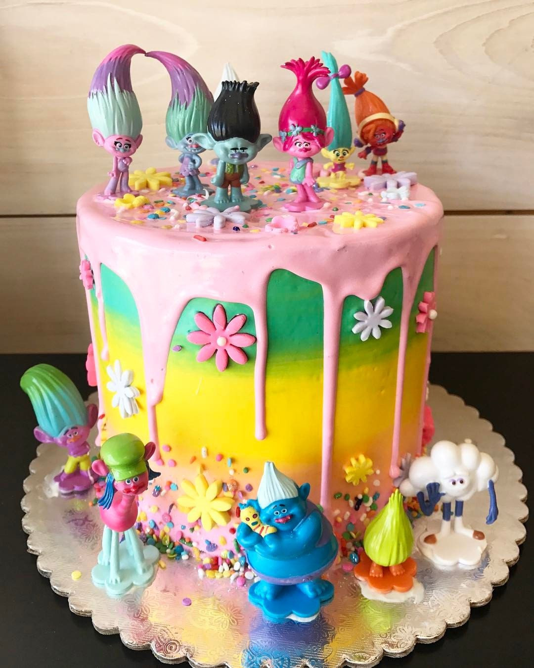 Best ideas about Dreamworks Trolls Birthday Cake
. Save or Pin Sophia s Dreamworks Troll s Princess Poppy Cake For her Now.