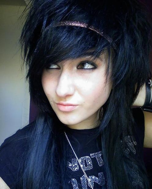 Best ideas about Emo Hairstyles For Girls
. Save or Pin Medium Emo Hairstyle for Girls Now.