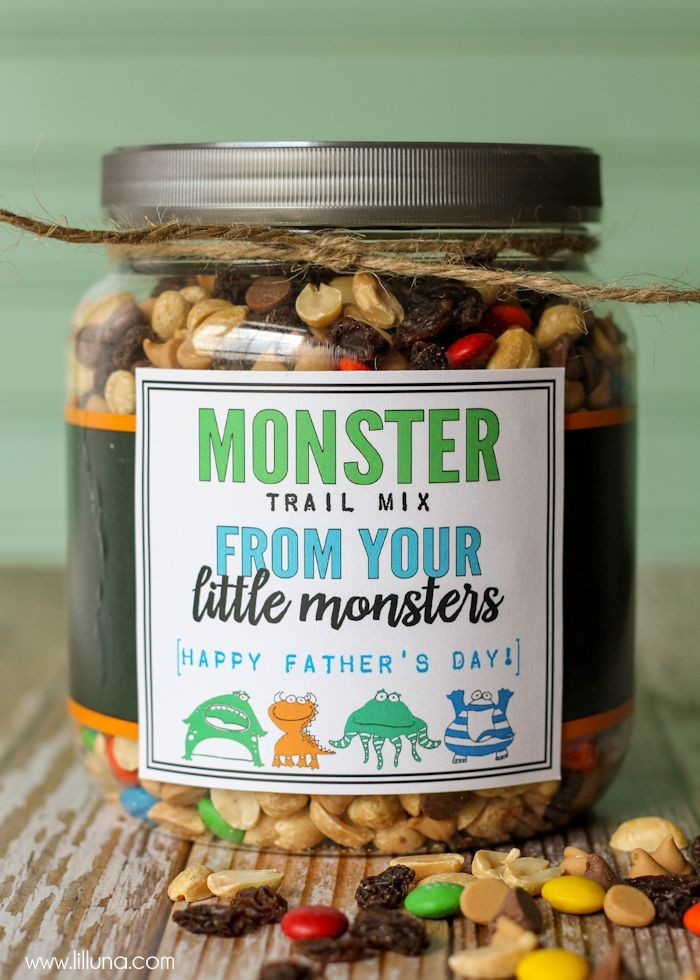 Best ideas about Fathers Day Gifts DIY
. Save or Pin 20 DIY Father s Day Gift Ideas Lil Luna Now.