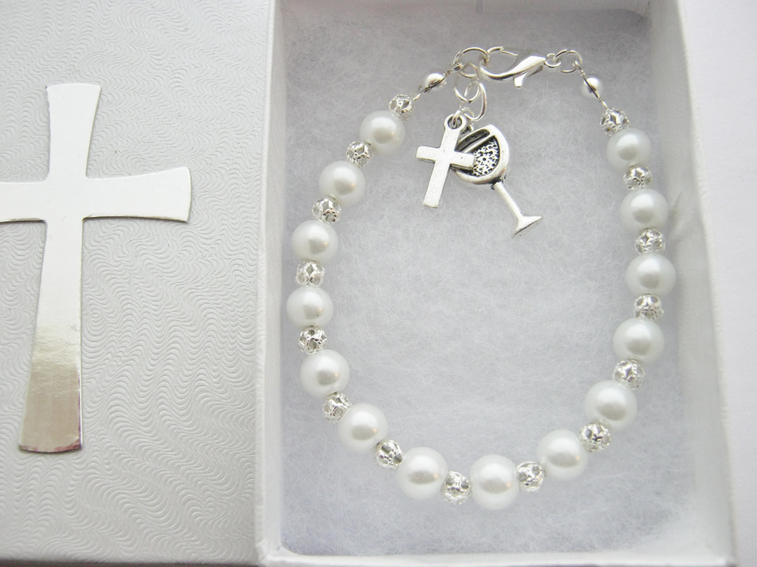 Best ideas about First Communion Gift Ideas
. Save or Pin First Holy munion Bracelet First munion Gifts Girls Now.