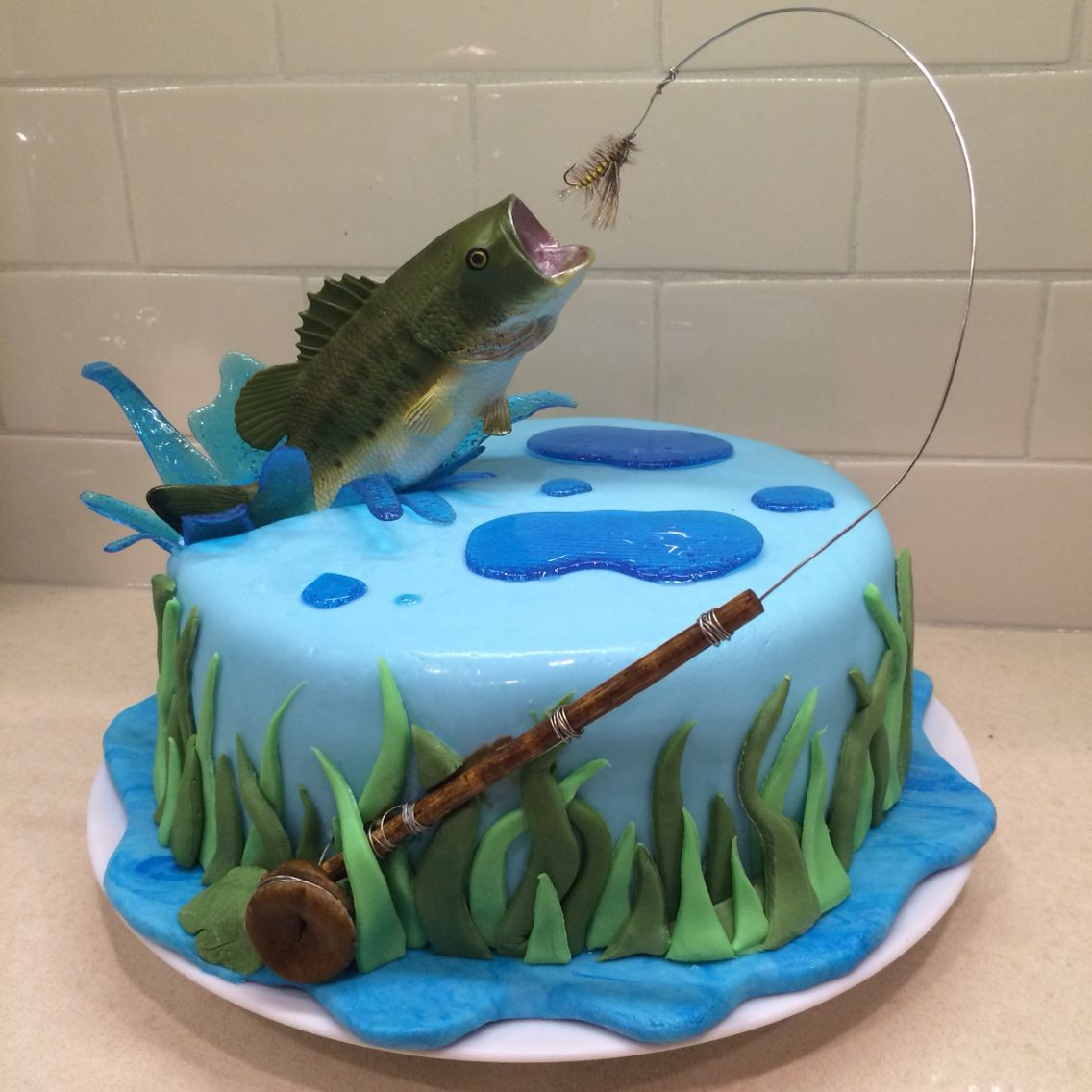 Best ideas about Fishing Birthday Cake
. Save or Pin Fly fishing cake for my hubby Bass jumping out of water Now.