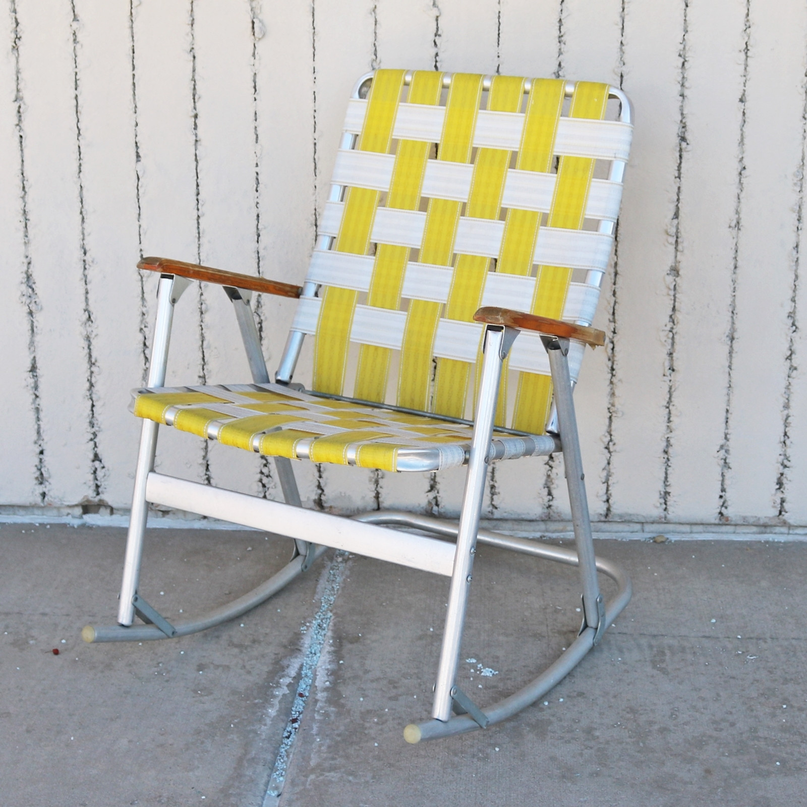 Best ideas about Folding Lawn Chair
. Save or Pin Vtg Yellow White Aluminum Webbed Rocking Folding Lawn Now.