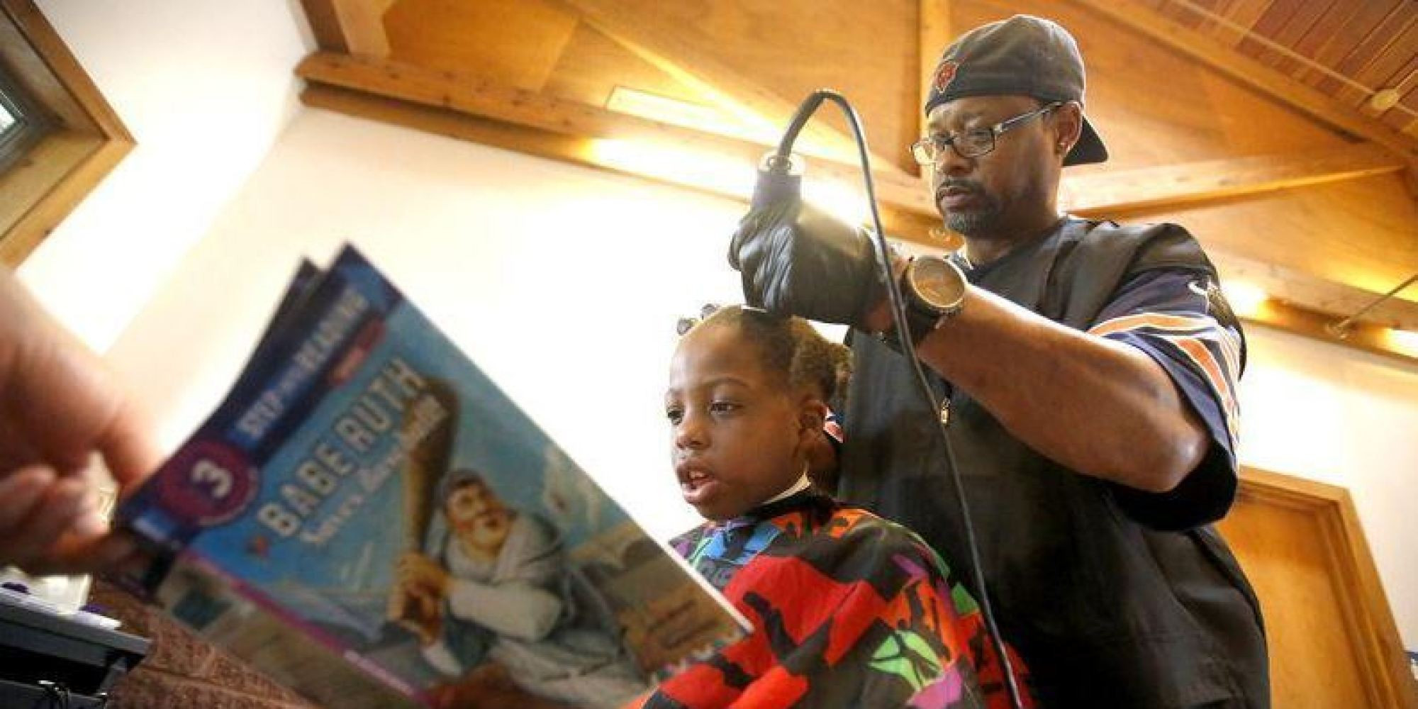 Best ideas about Free Kids Haircuts
. Save or Pin Barber Gives Kids Free Haircuts If They Read Him A Book Now.