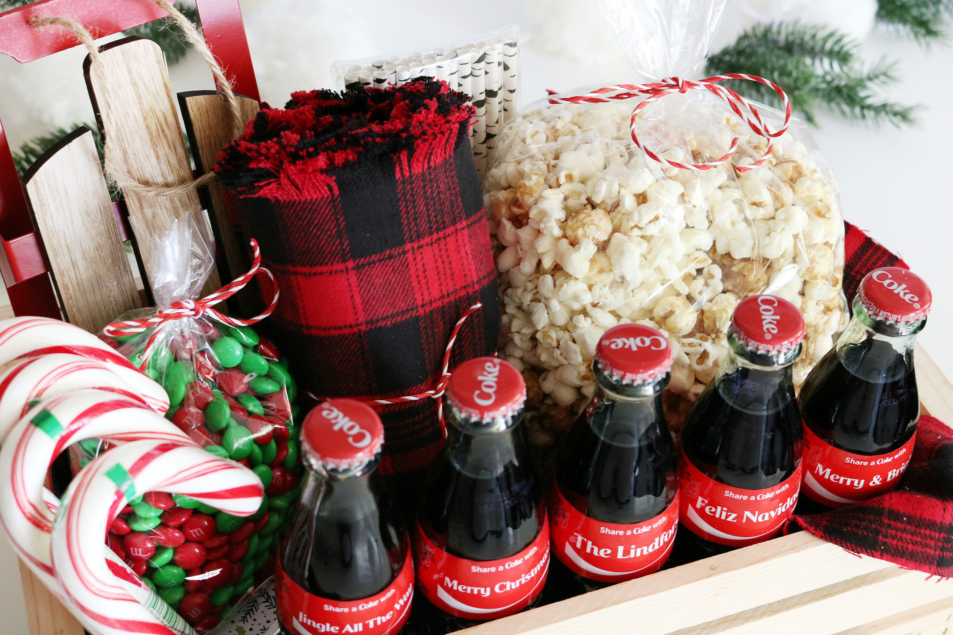 Best ideas about Gift Basket Ideas For Christmas
. Save or Pin Coca Cola Christmas Gift Basket Idea Free Printable Tags Now.